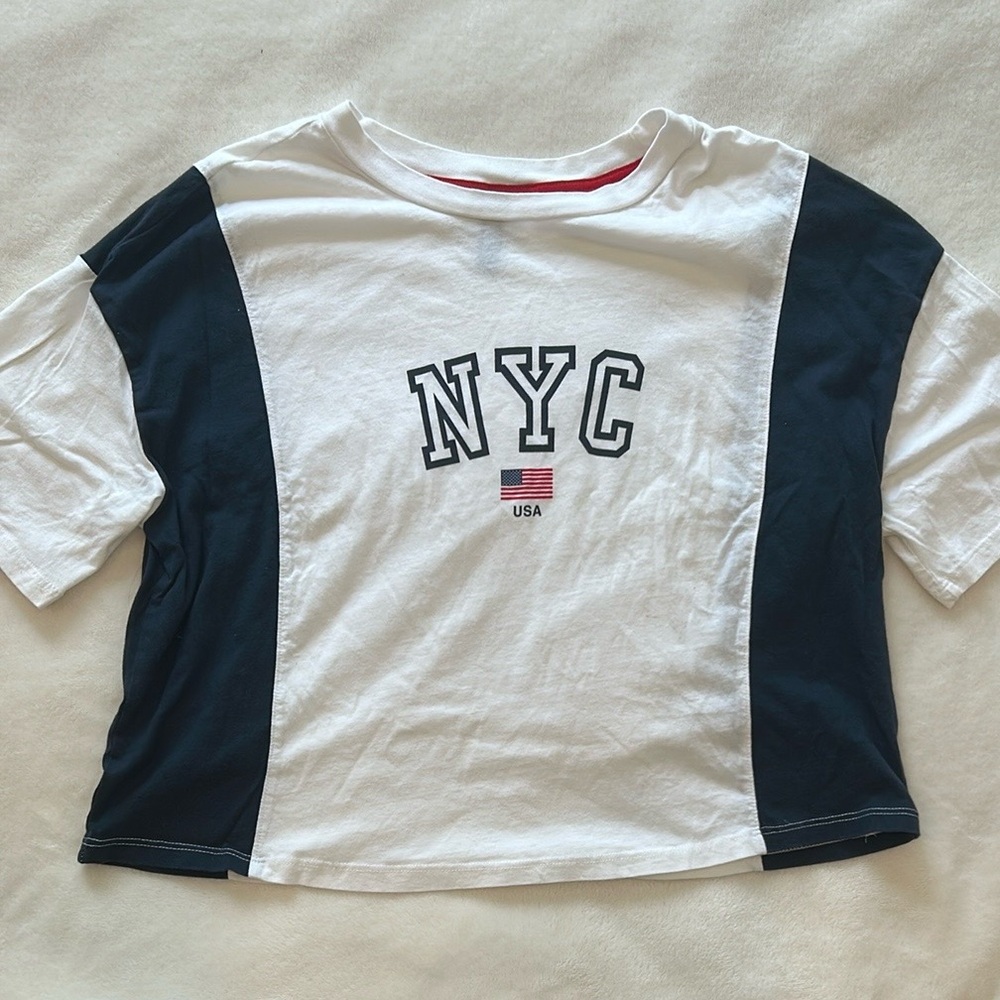 H&M Divided Navy and White NYC Crop Top